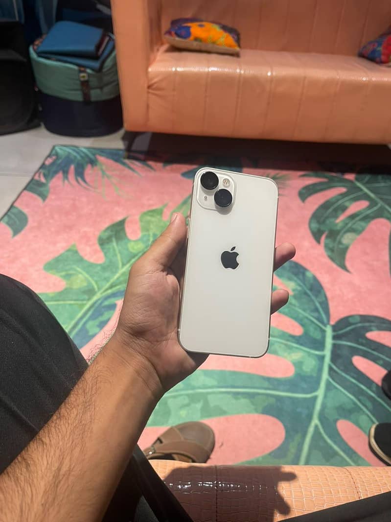 Apple iPhone 13 3