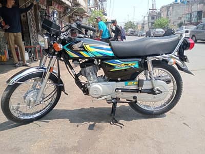 Honda 125 lush conditions for sale Geniun condition