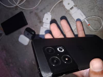 One plus 10pro 5G Urgent sale