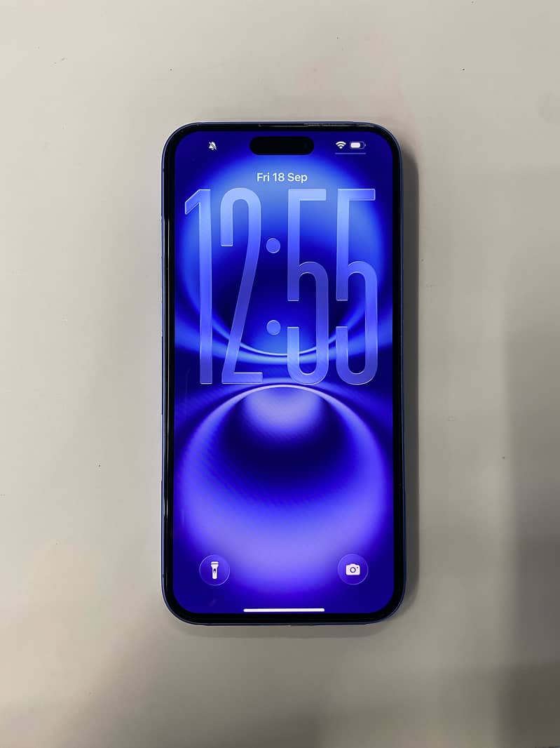 Apple iPhone 16 Plus 3
