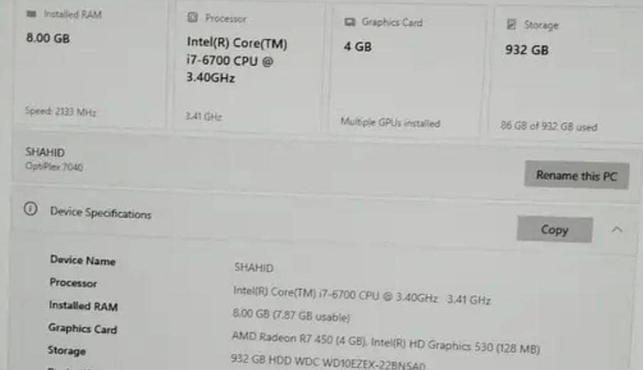 Gaming PC with screen 1