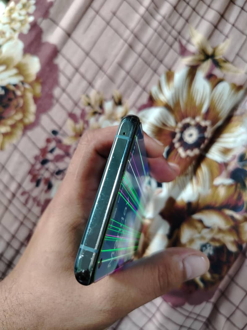 One Plus 10 Pro 6