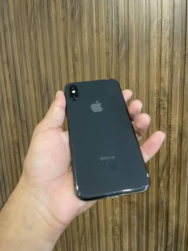 Apple iPhone X 1