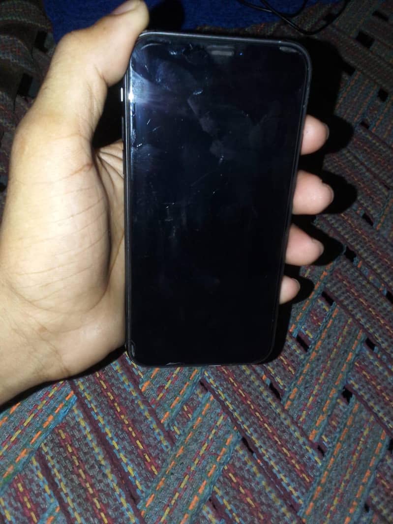 Apple iPhone 11 5