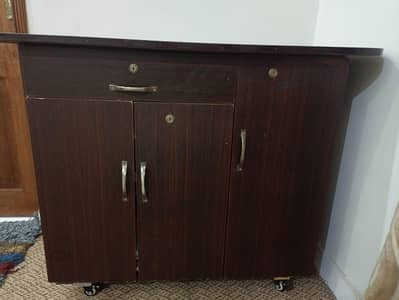 Wooden Iron Stand – Good Condition