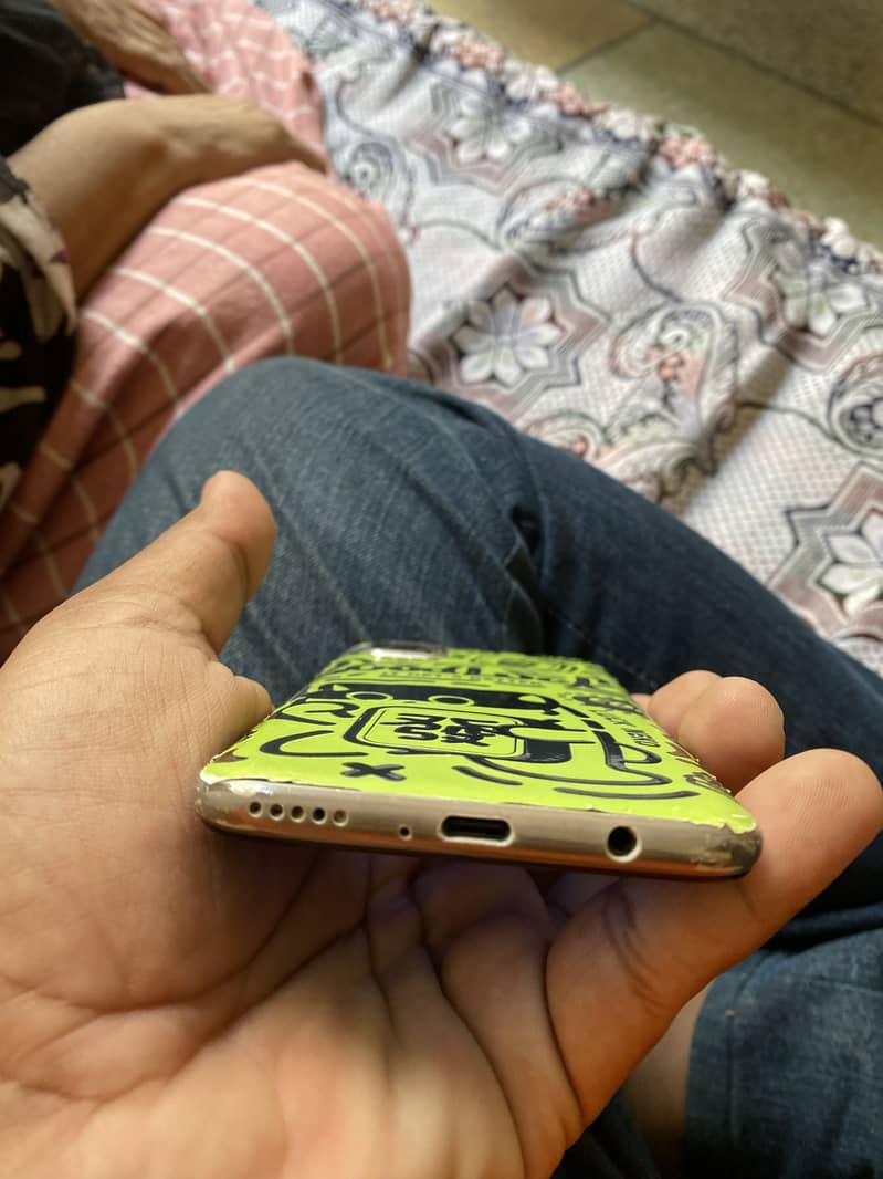 Huawei Nova 7i 0