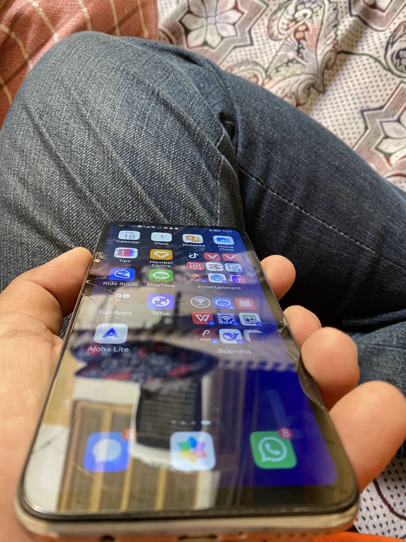 Huawei Nova 7i 4