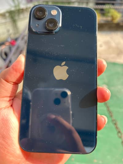 Apple iPhone 13