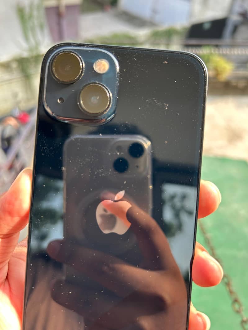 Apple iPhone 13 3