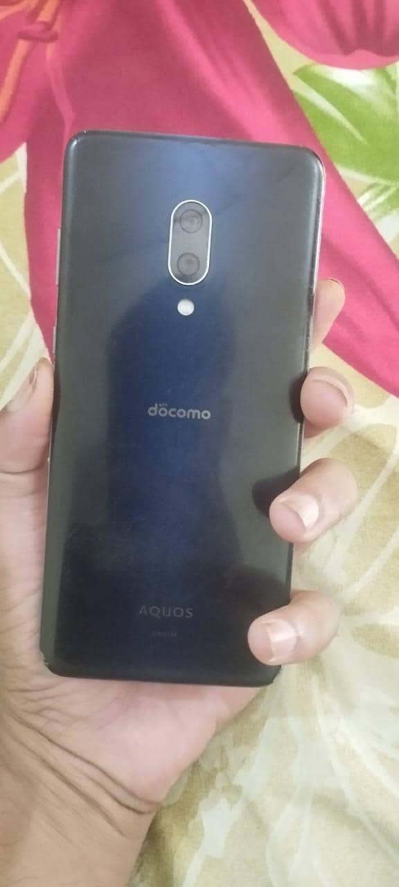 Sharp Aquos Zero 2 6