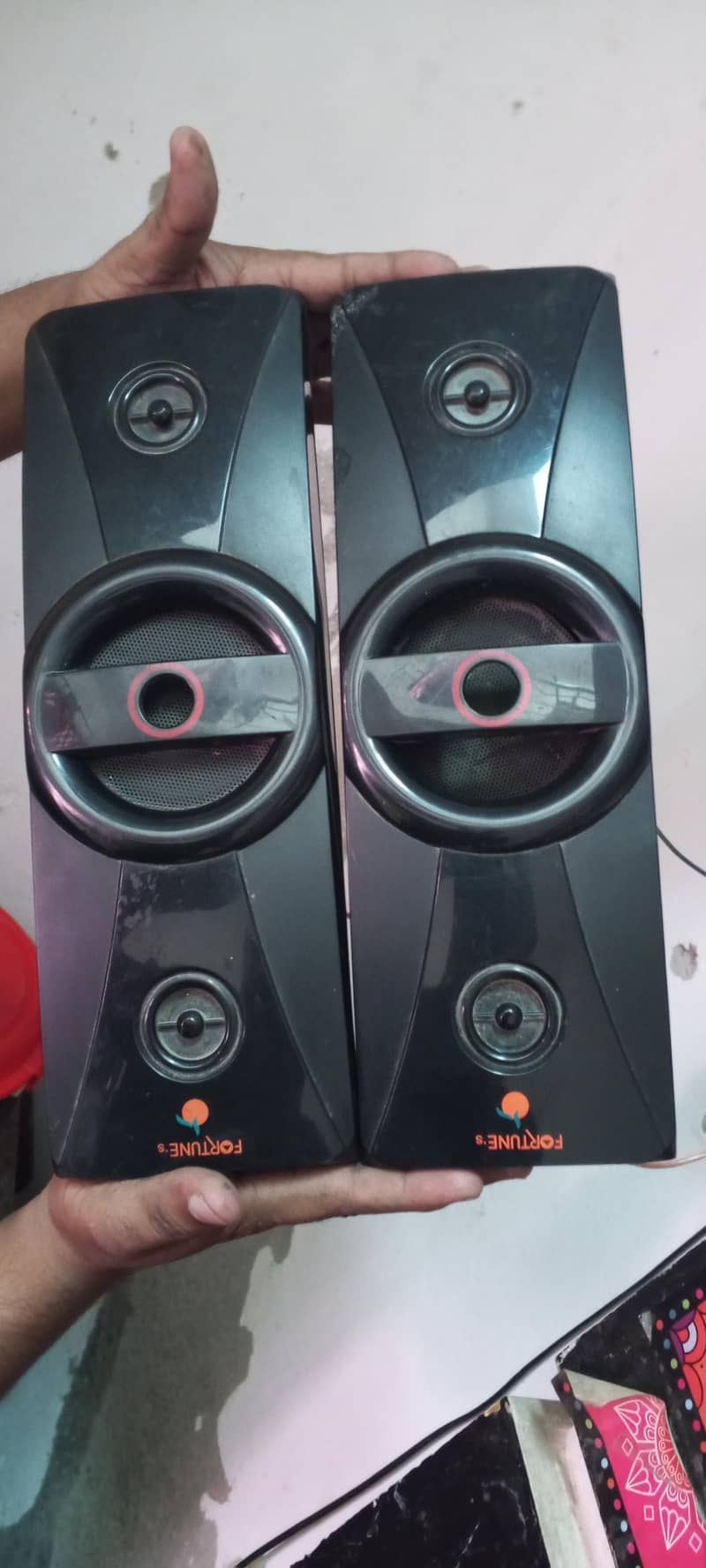 wireless speaker 1