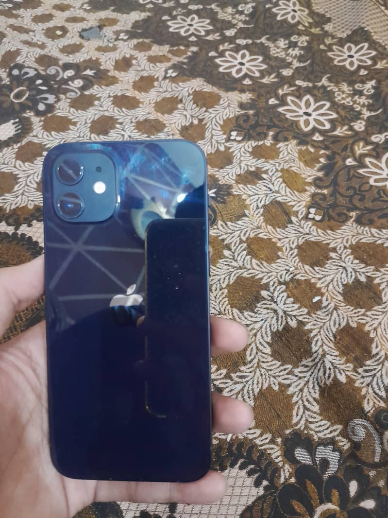 Apple iPhone 12 0