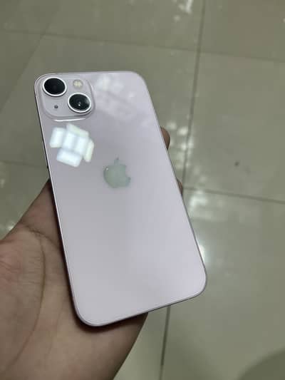 Apple iPhone 13