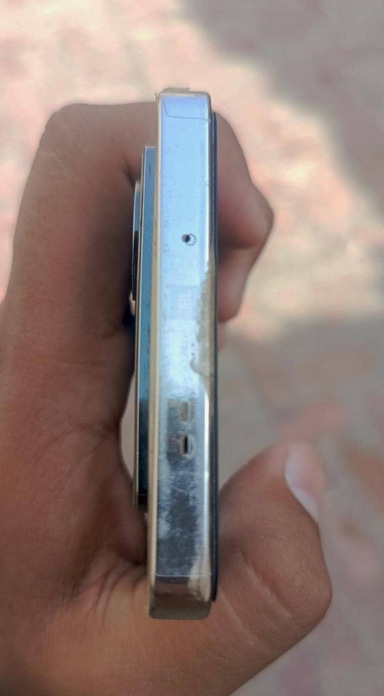 Infinix Note 40 4