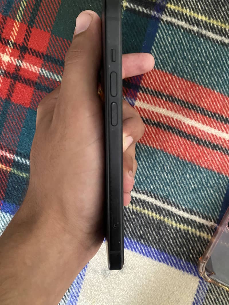 Apple iPhone 15 1