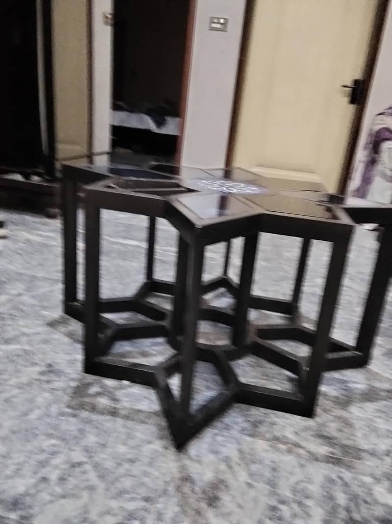 metallic table 2