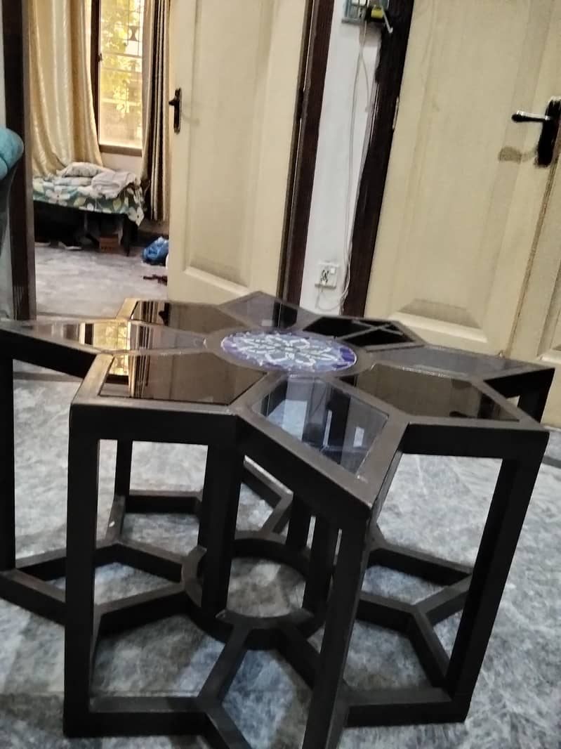 metallic table 3