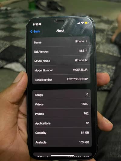 Apple iPhone 12