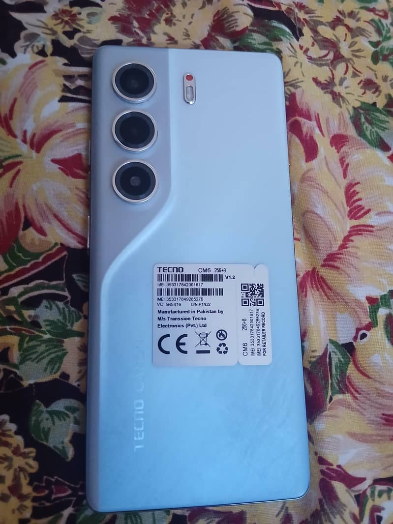 Tecno CAMON 40 Pro 4