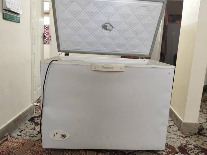 Fix Price Single Door Deep Freezer (Used) 1