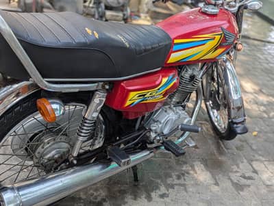 honda 125 2010 model