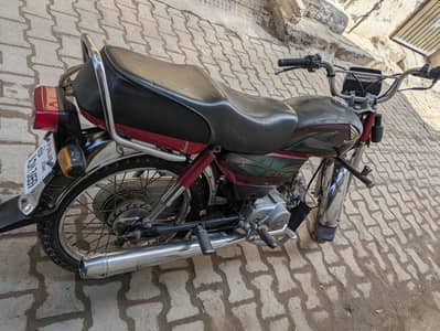 HONDA CD 70