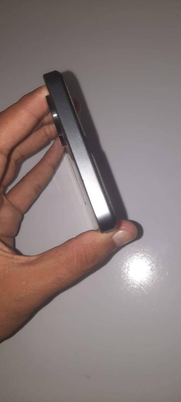 Realme Note 60x 2