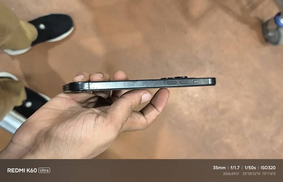 Apple iPhone 15 Pro Max 2