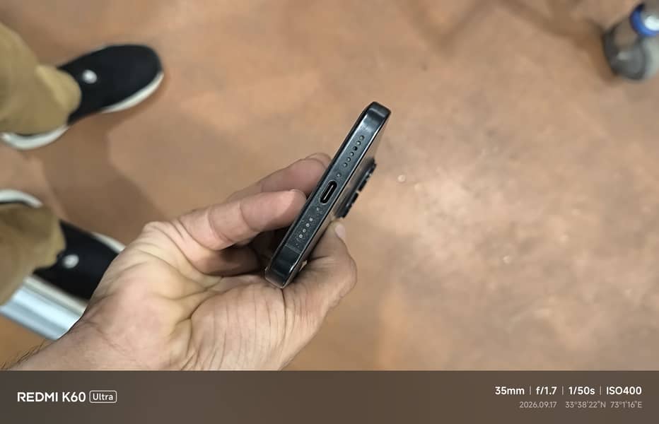 Apple iPhone 15 Pro Max 4