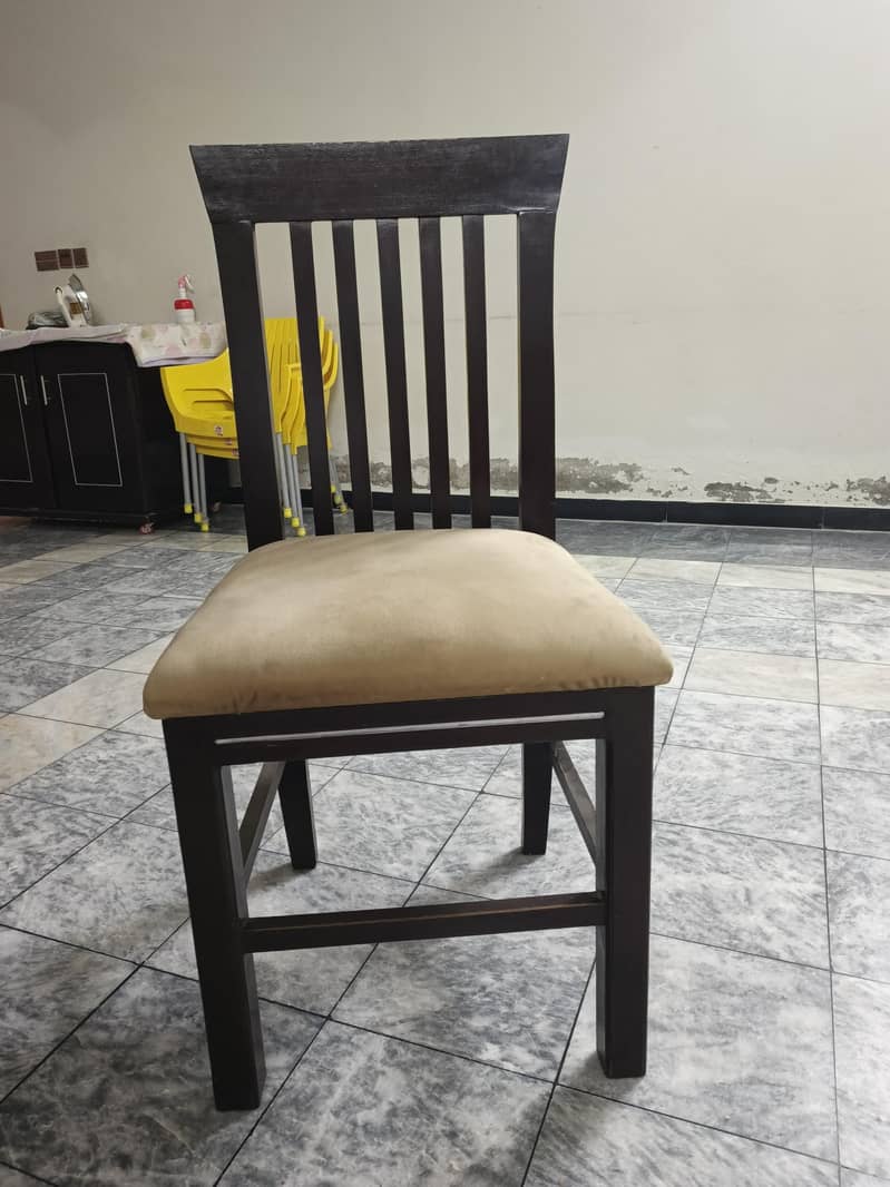 Dining Table 4