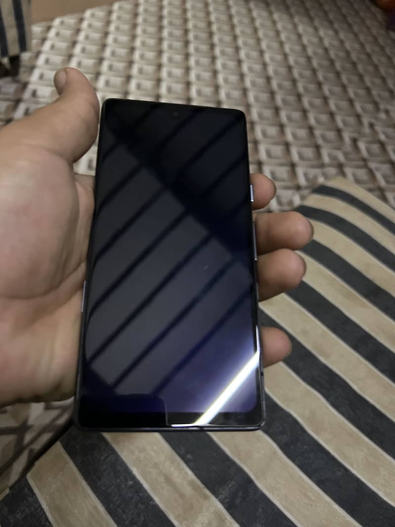 Google Pixel 7a 5