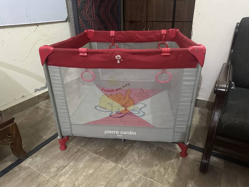 baby cot 2