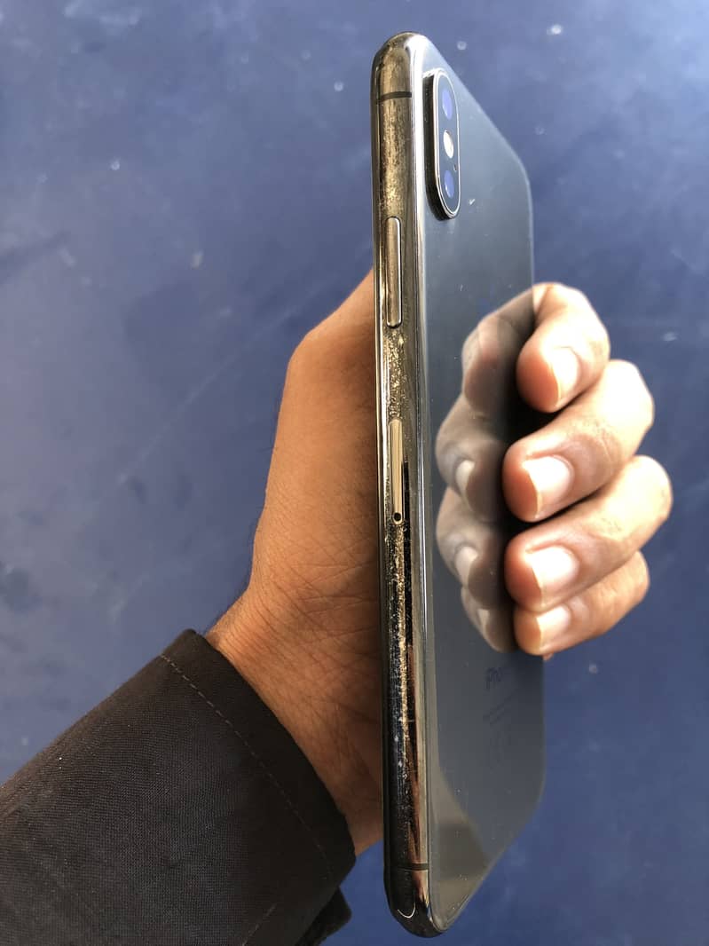 Apple iPhone X PTA APPROVED WITH BOX 1