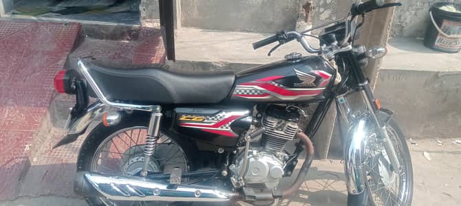 bilkul ok bike new condition