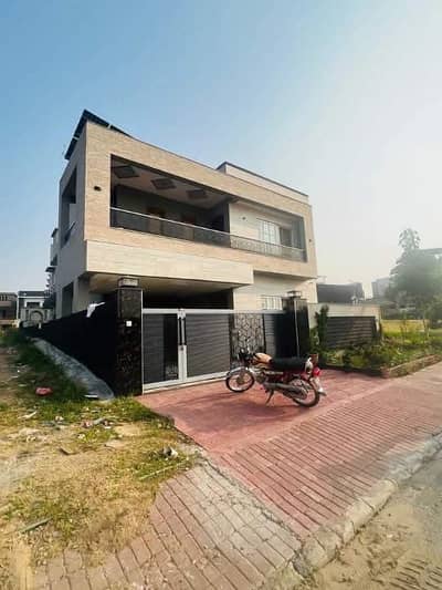 13 Marla House For Sale