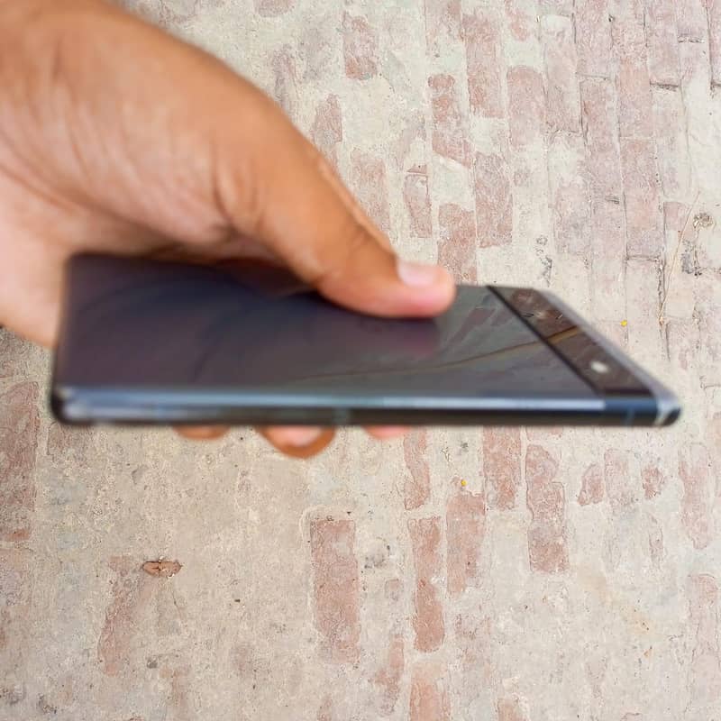 Google Pixel 6a 1