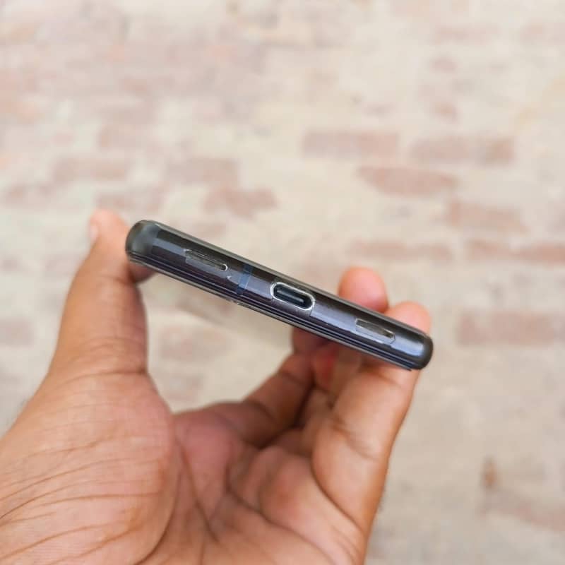Google Pixel 6a 5