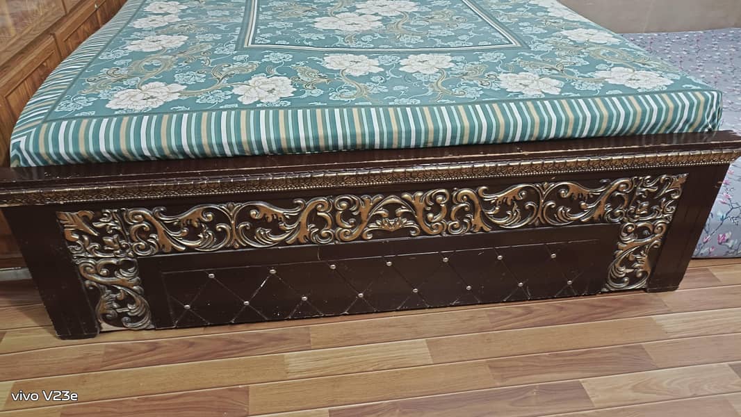 king size bed 2