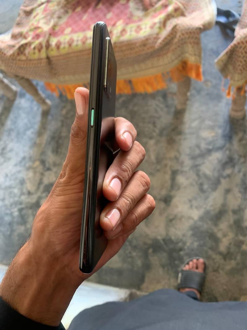 OPPO A95 5