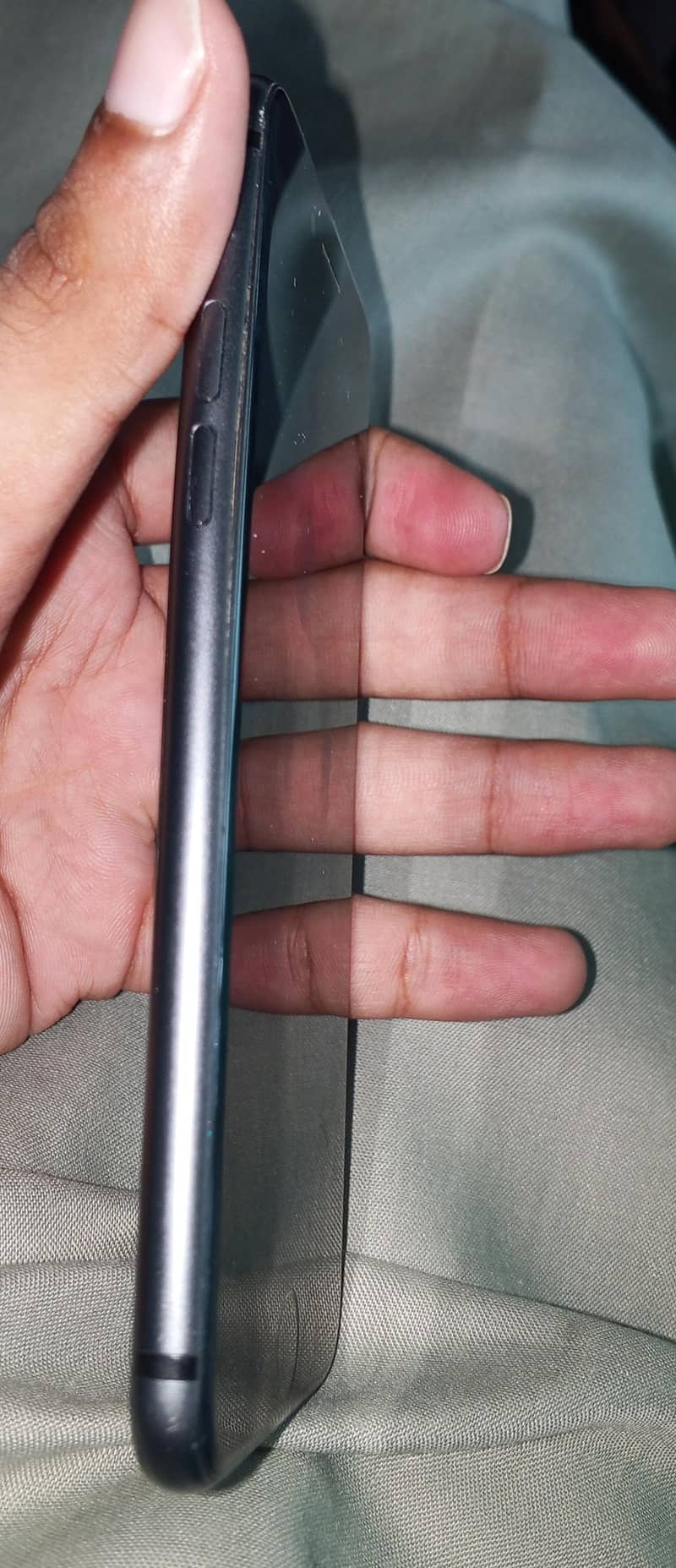 Apple iPhone 8 1