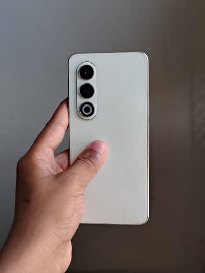 Itel S25