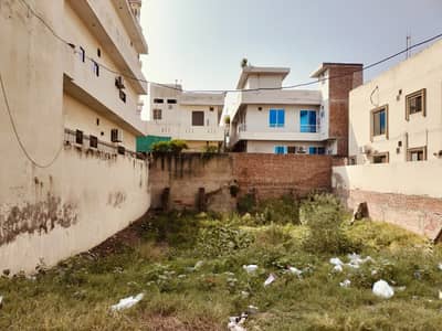 10 Marla plot for sale