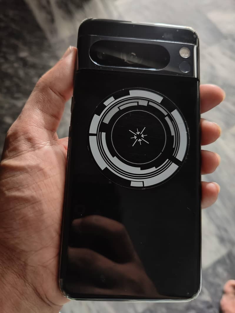Google Pixel 8 Pro 128GB | 9.5/10 Condition | Never Opened 1