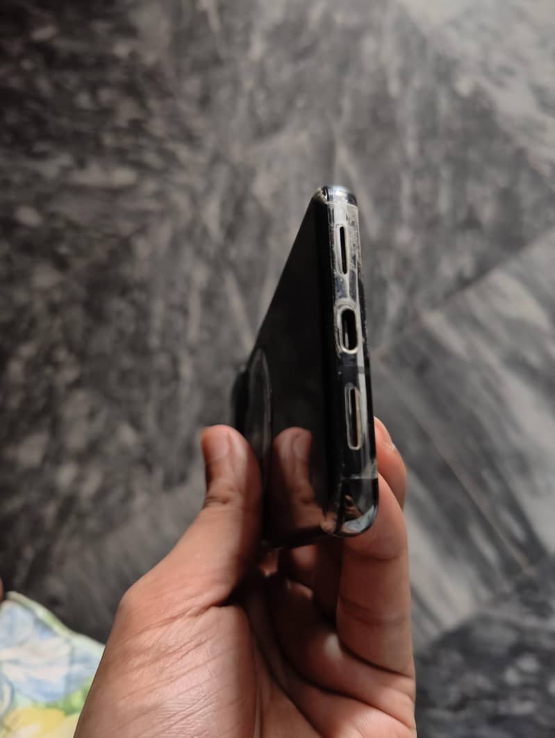 Google Pixel 8 Pro 128GB | 9.5/10 Condition | Never Opened 3