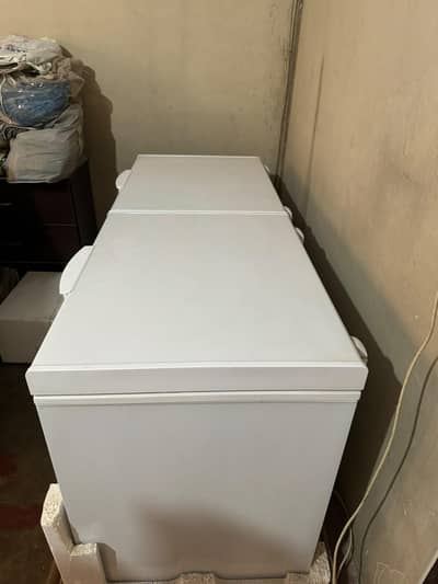 Waves WDF-318 Double Door Deep Freezer – Excellent Condition