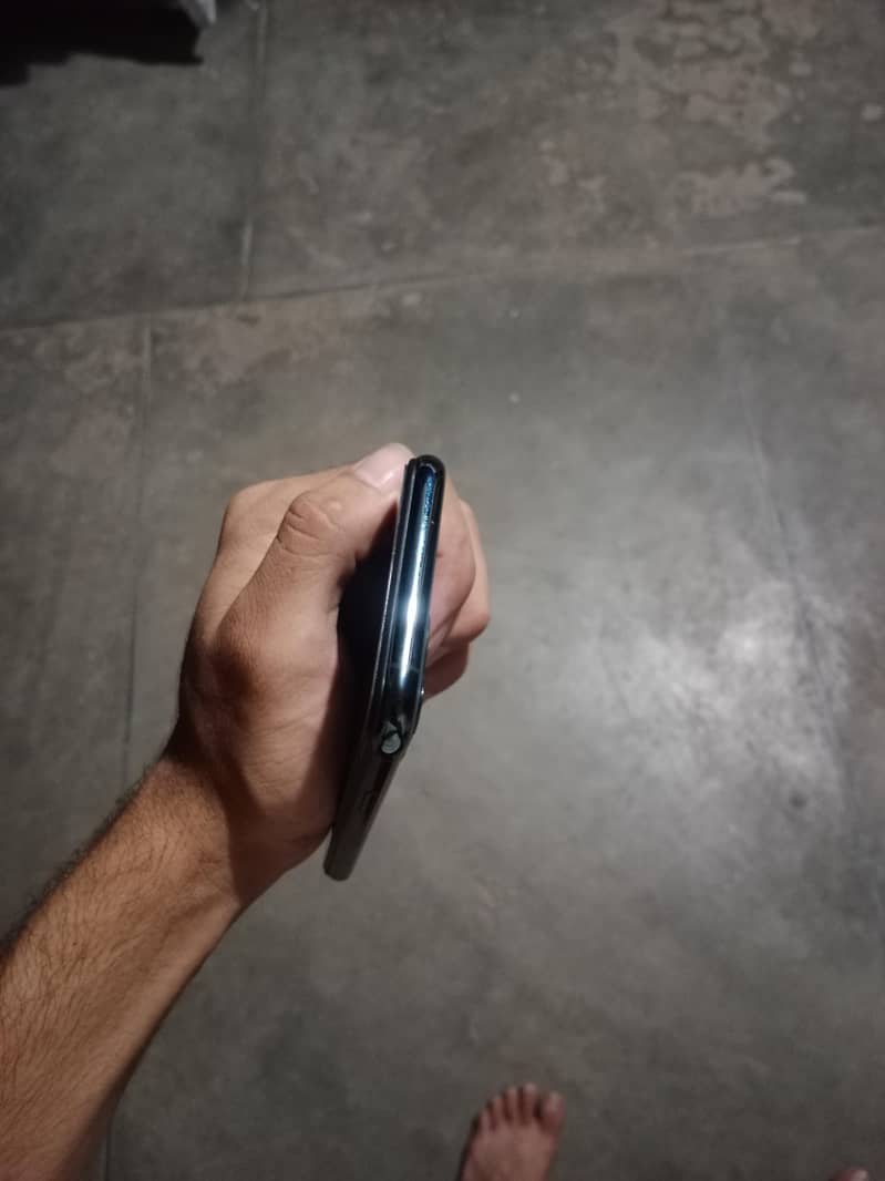 Apple iPhone 11 Pro 3