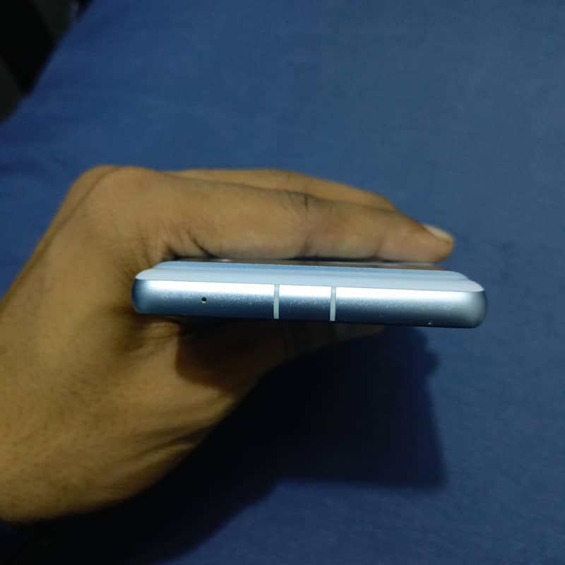 Google Pixel 7a 6