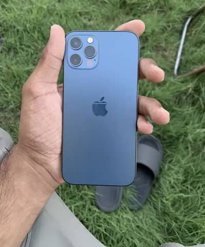 Apple iPhone 12 Pro