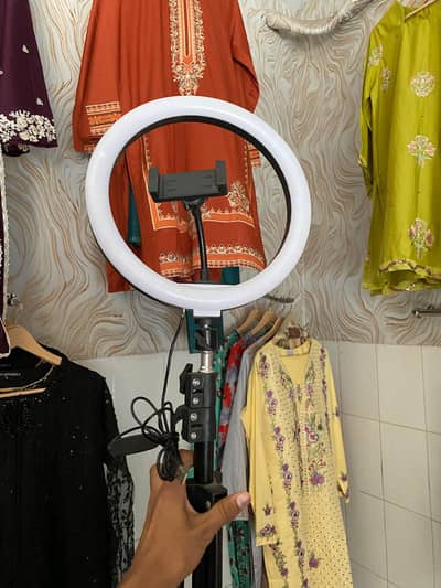 ring light 10\9 condition