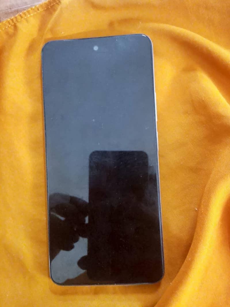 Realme C71 1
